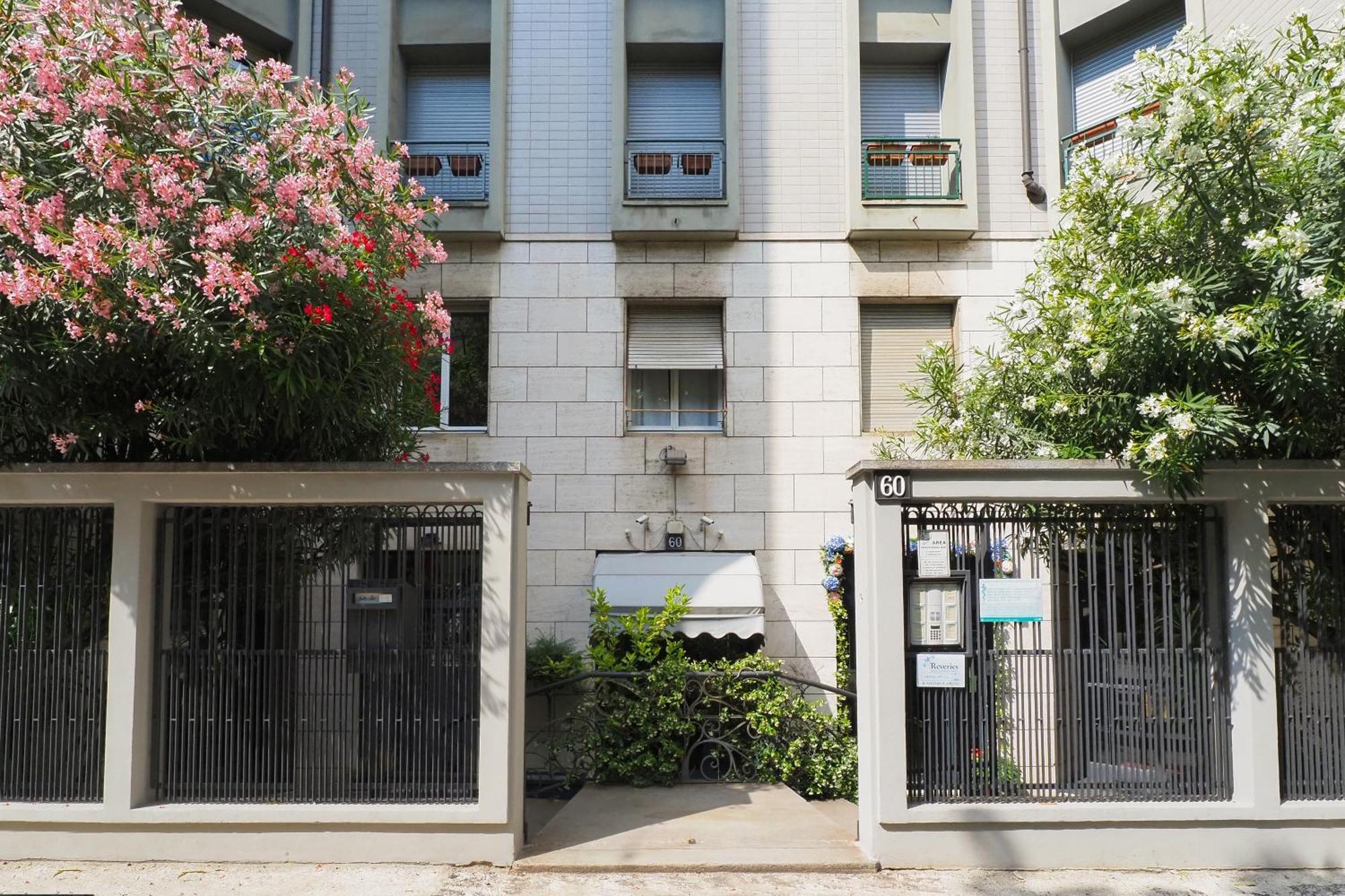 Elegant Moscova Apt Milano Exteriör bild